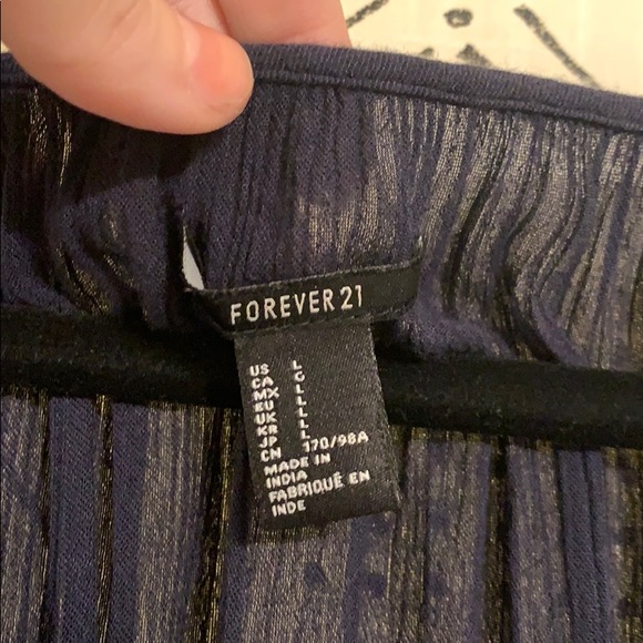 FOREVER 21 Gauzy Bohemian Blouse - Picture 3 of 4